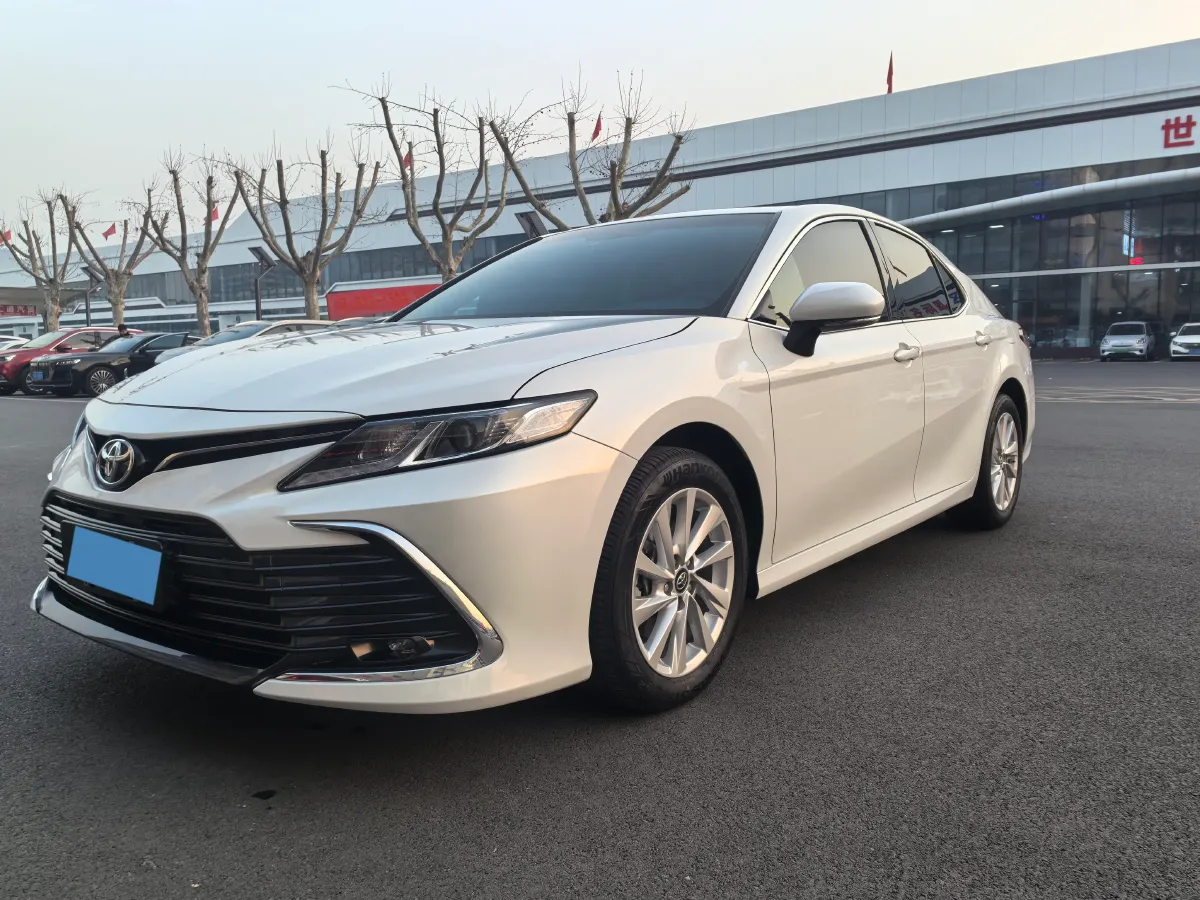 2022 Toyota Camry 2.0L 178HP L4 CVT,autocango,china used car exporter,china ev exporter,chinese used car exporter,chinese used ev exporter