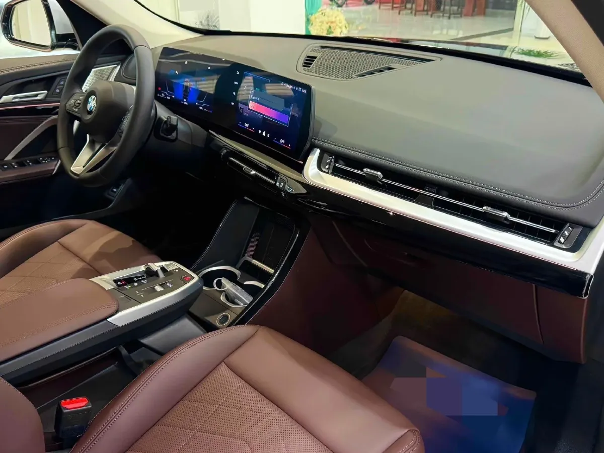 2024 BMW X1 2.0T 204HP L4 7DCT,autocango,china used car exporter,china ev exporter,chinese used car exporter,chinese used ev exporter