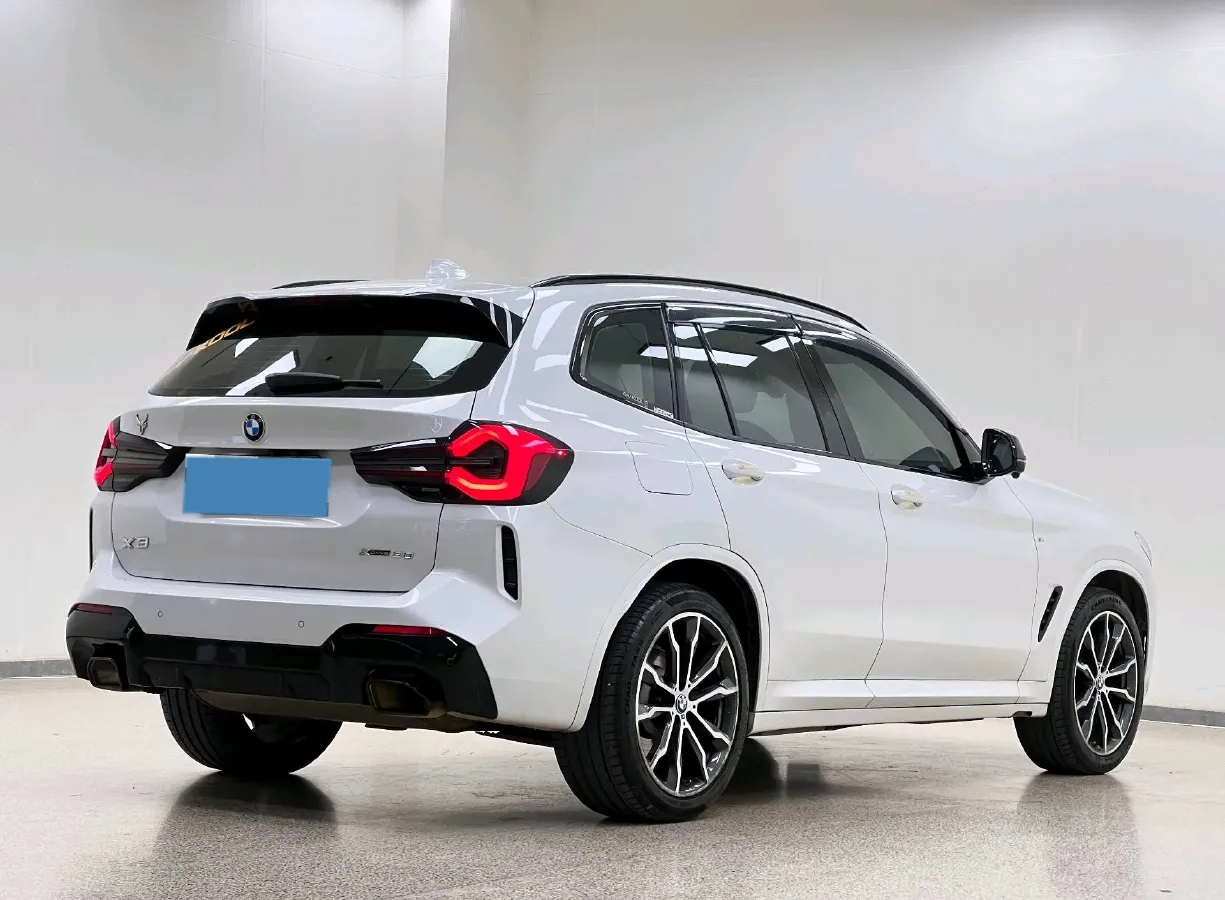 2022 BMW X3 2.0T 252HP L4 8AT,autocango,china used car exporter,china ev exporter,chinese used car exporter,chinese used ev exporter