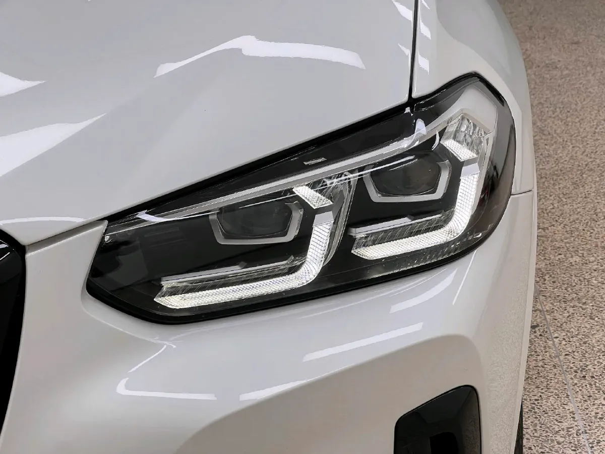 2022 BMW X3 2.0T 252HP L4 8AT,autocango,china used car exporter,china ev exporter,chinese used car exporter,chinese used ev exporter