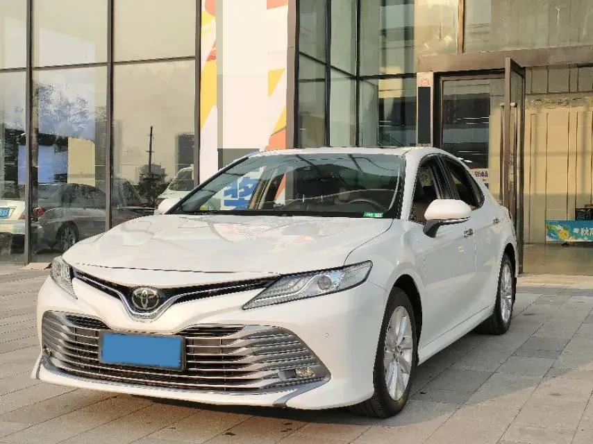 2019 Toyota Camry 2.0L 178HP L4 CVT,autocango,china used car exporter,china ev exporter,chinese used car exporter,chinese used ev exporter