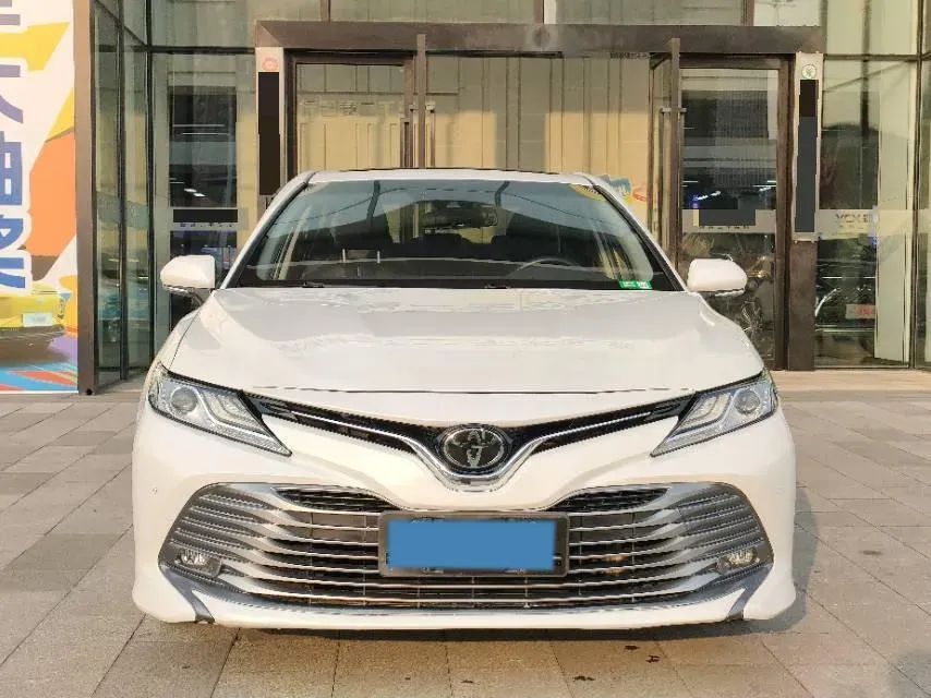 2019 Toyota Camry 2.0L 178HP L4 CVT,autocango,china used car exporter,china ev exporter,chinese used car exporter,chinese used ev exporter