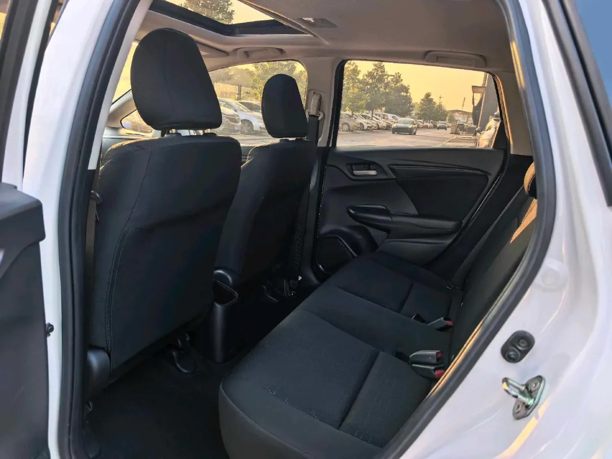 2020 Honda Fit 1.5L 131HP L4 CVT,autocango,china used car exporter,china ev exporter,chinese used car exporter,chinese used ev exporter