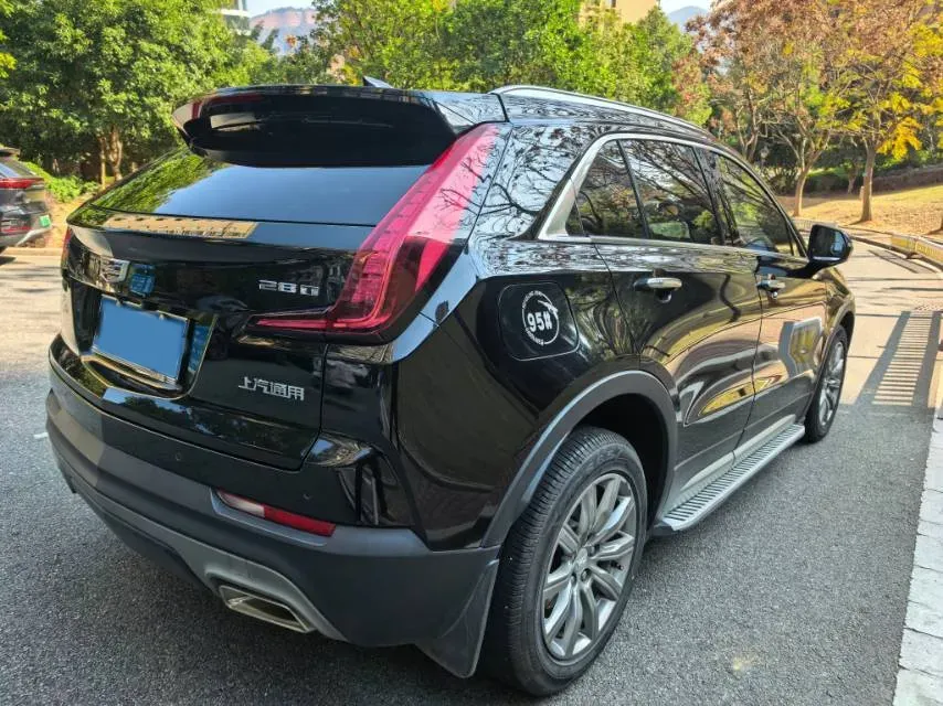 2021 Cadillac XT4 2.0T 237HP L4 9AT,autocango,china used car exporter,china ev exporter,chinese used car exporter,chinese used ev exporter