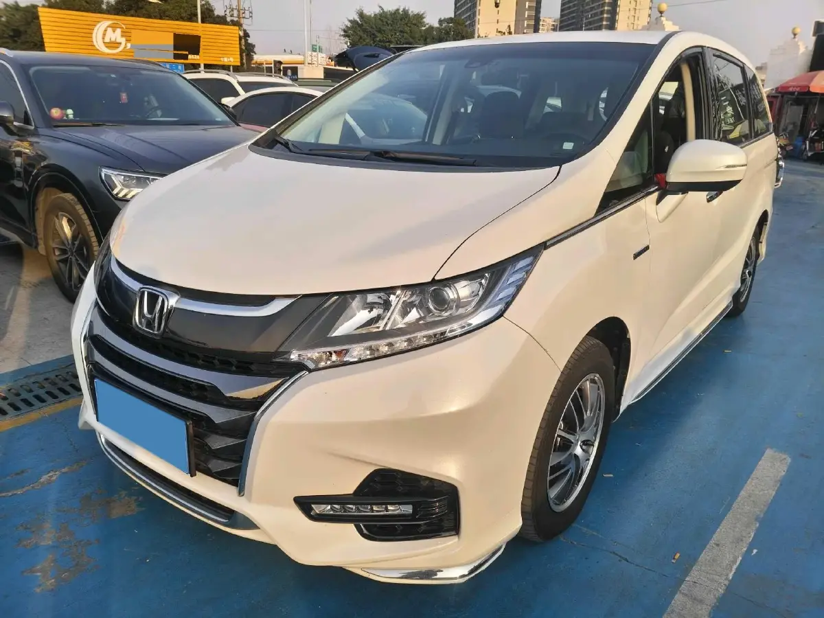 2021 Honda Odyssey 2.0L 146HP L4 E-CVT Hybrid
