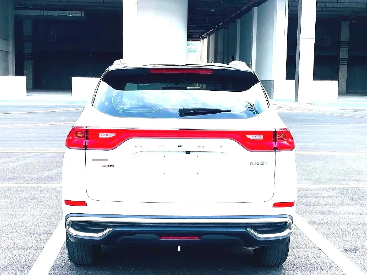 2021 Haval M6 1.5T 150HP L4 7DCT,autocango,china used car exporter,china ev exporter,chinese used car exporter,chinese used ev exporter