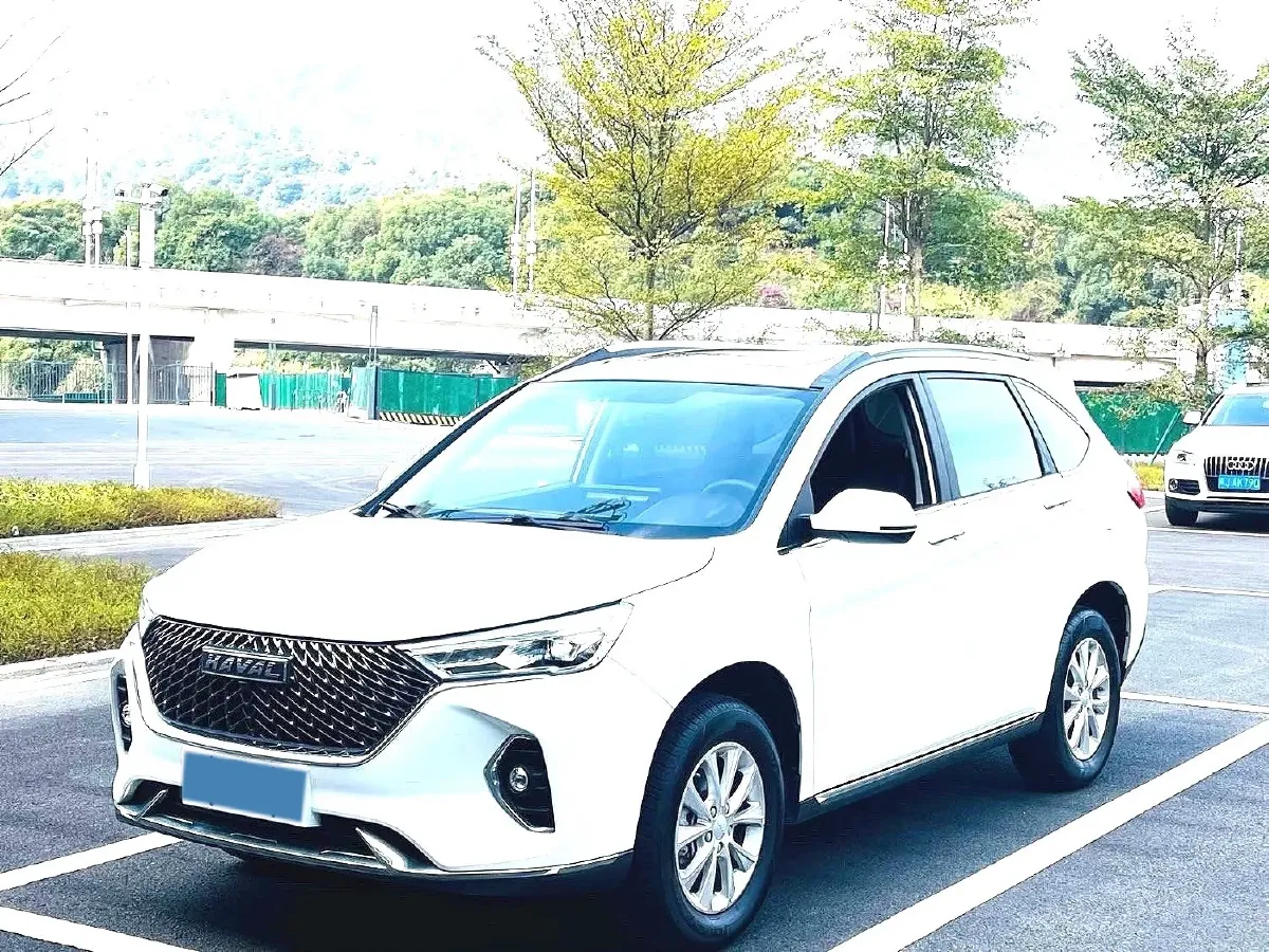 2021 Haval M6 1.5T 150HP L4 7DCT,autocango,china used car exporter,china ev exporter,chinese used car exporter,chinese used ev exporter