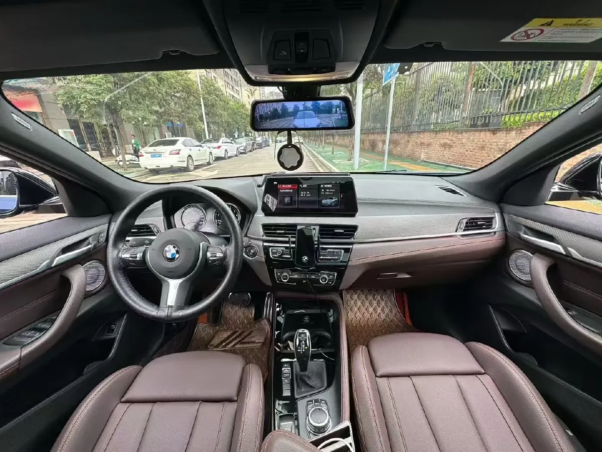 2021 BMW X2 2.0T 192HP L4 7DCT,autocango,china used car exporter,china ev exporter,chinese used car exporter,chinese used ev exporter