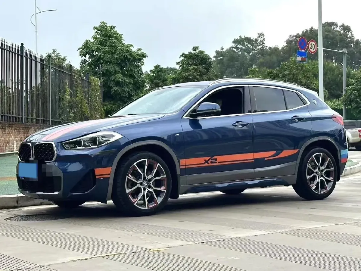 2021 BMW X2 2.0T 192HP L4 7DCT,autocango,china used car exporter,china ev exporter,chinese used car exporter,chinese used ev exporter