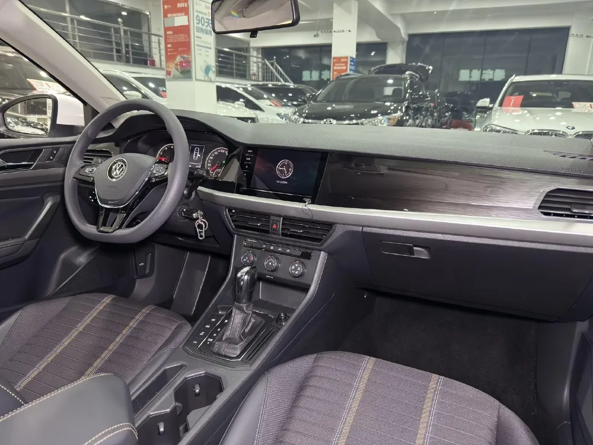 2021 Volkswagen Lavida 1.4T 150HP L4 7DCT,autocango,china used car exporter,china ev exporter,chinese used car exporter,chinese used ev exporter