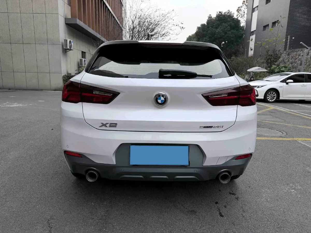 2021 BMW X2 2.0T 192HP L4 7DCT,autocango,china used car exporter,china ev exporter,chinese used car exporter,chinese used ev exporter