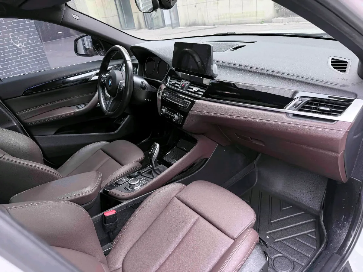 2021 BMW X2 2.0T 192HP L4 7DCT,autocango,china used car exporter,china ev exporter,chinese used car exporter,chinese used ev exporter