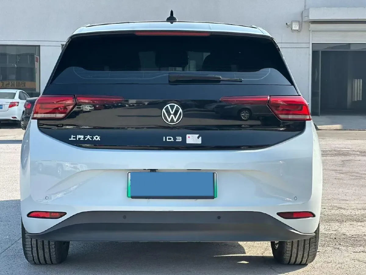 2023 Volkswagen ID.3 BEV 52.8KWH,autocango,china used car exporter,china ev exporter,chinese used car exporter,chinese used ev exporter