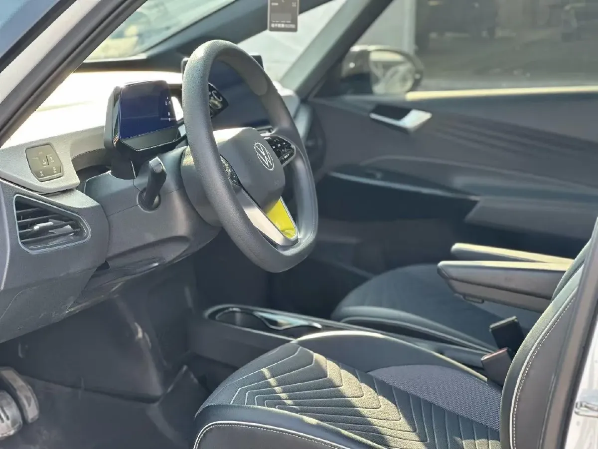 2023 Volkswagen ID.3 BEV 52.8KWH,autocango,china used car exporter,china ev exporter,chinese used car exporter,chinese used ev exporter
