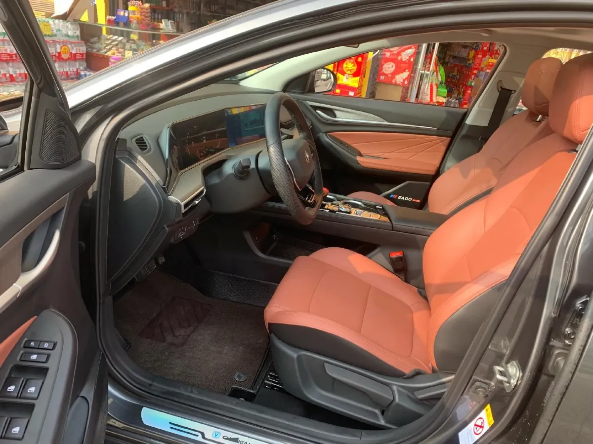 2025 ChangAn Eado 1.4T 160HP L4 7DCT,autocango,china used car exporter,china ev exporter,chinese used car exporter,chinese used ev exporter