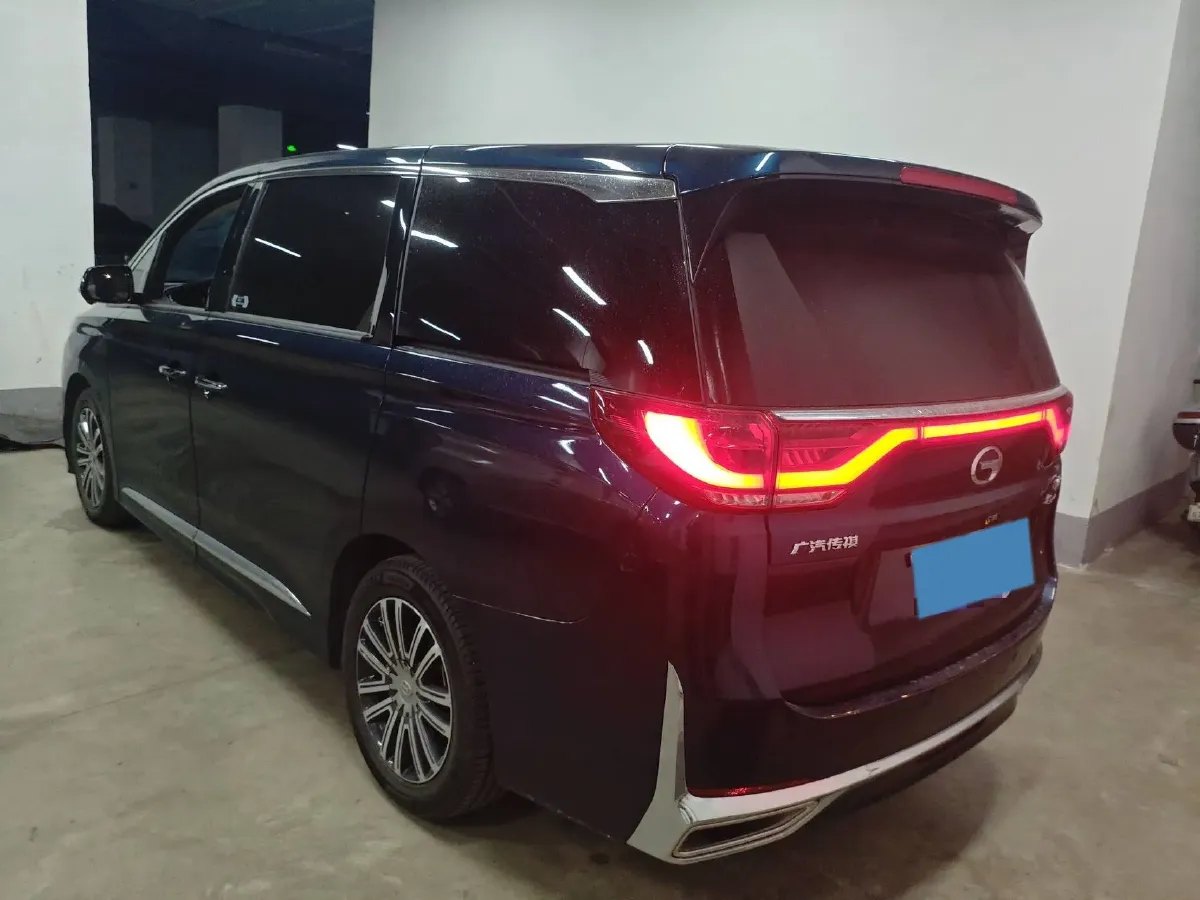 2021 GAC Trumpchi M8 2.0T 252HP L4 8AT,autocango,china used car exporter,china ev exporter,chinese used car exporter,chinese used ev exporter