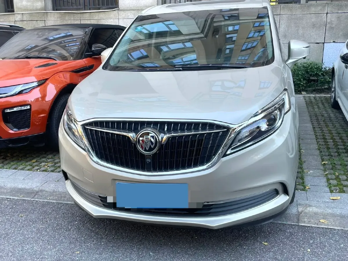 2018 Buick GL8 2.0T 260HP L4 6AT,autocango,china used car exporter,china ev exporter,chinese used car exporter,chinese used ev exporter