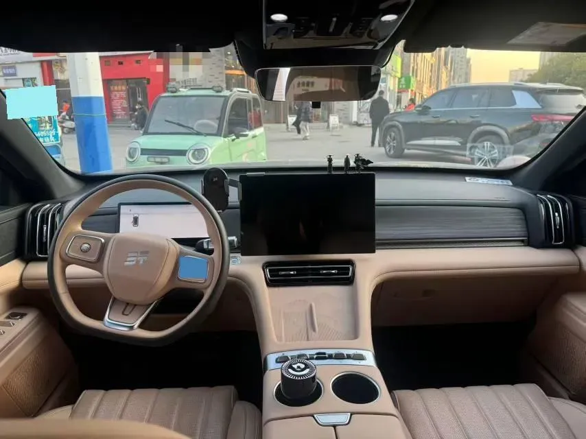 2025 Chery Tiggo8 PLUS C-DM 1.5T 156HP L4 1DHT PHEV,autocango,china used car exporter,china ev exporter,chinese used car exporter,chinese used ev exporter