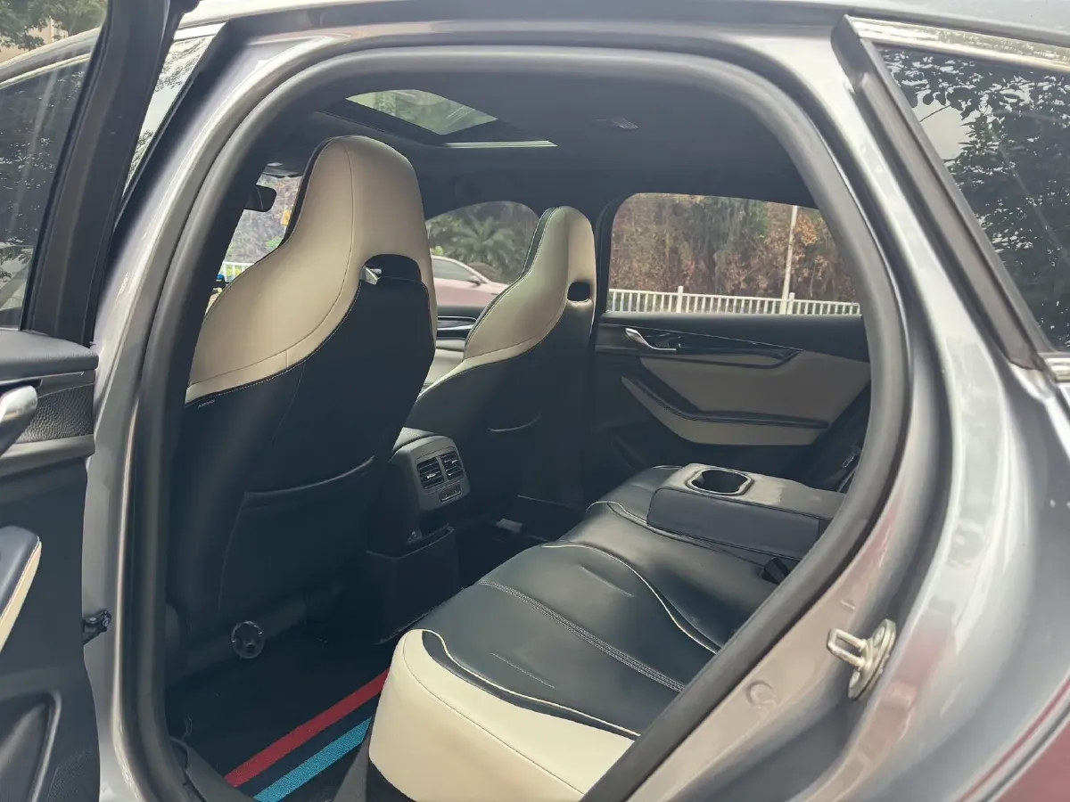 2021 Isuzu D-MAX 1.9T 163HP L4 6AT,autocango,china used car exporter,china ev exporter,chinese used car exporter,chinese used ev exporter