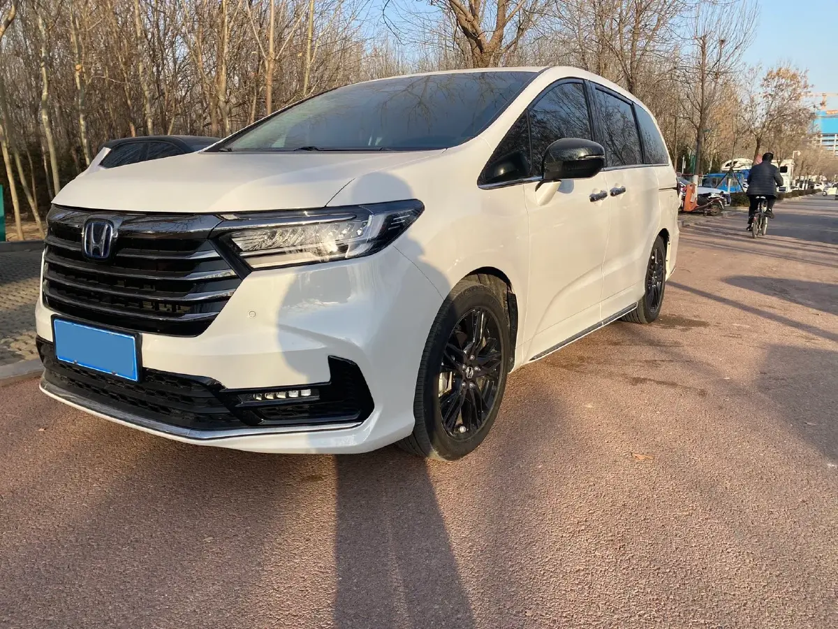 2024 Honda Odyssey 2.0L 146HP L4 E-CVT Hybrid