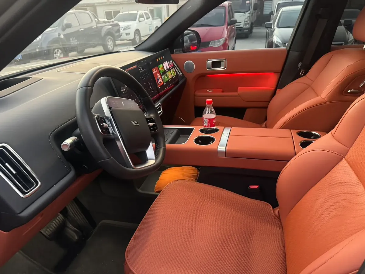2024 Toyota Granvia 2.5L 189HP L4 E-CVT Hybrid,autocango,china used car exporter,china ev exporter,chinese used car exporter,chinese used ev exporter