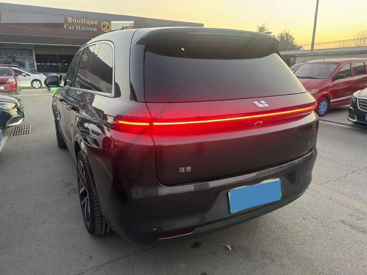 2024 Toyota Granvia 2.5L 189HP L4 E-CVT Hybrid,autocango,china used car exporter,china ev exporter,chinese used car exporter,chinese used ev exporter