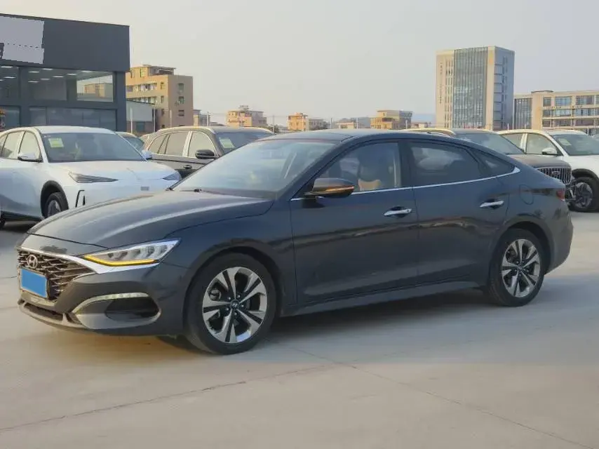 2019 Hyundai La Festa 1.6T 190HP L4 7DCT