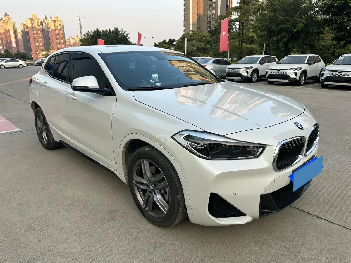 2021 BMW X2 2.0T 192HP L4 7DCT,autocango,china used car exporter,china ev exporter,chinese used car exporter,chinese used ev exporter