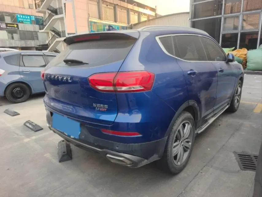 2017 Haval H6 2.0T 197HP L4 7DCT,autocango,china used car exporter,china ev exporter,chinese used car exporter,chinese used ev exporter