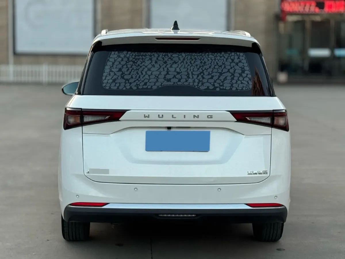 2022 WuLing JiaChen 1.5L 99HP L4 6MT,autocango,china used car exporter,china ev exporter,chinese used car exporter,chinese used ev exporter