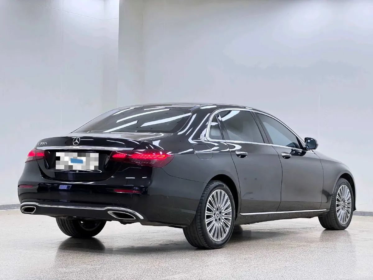 2021 Mercedes-Benz E Class 2.0T 258HP L4 9AT,autocango,china used car exporter,china ev exporter,chinese used car exporter,chinese used ev exporter