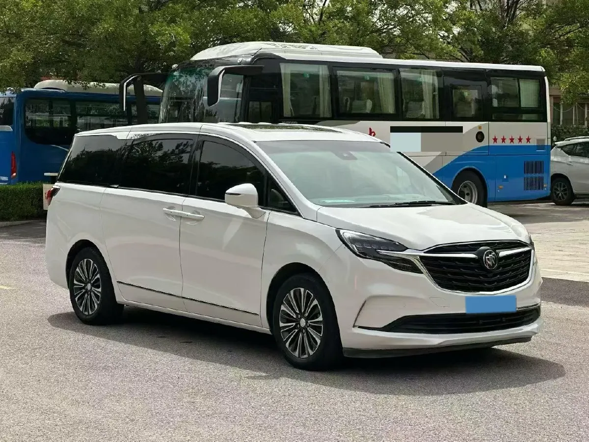 2020 Buick GL8 2.0T 237HP L4 9AT,autocango,china used car exporter,china ev exporter,chinese used car exporter,chinese used ev exporter