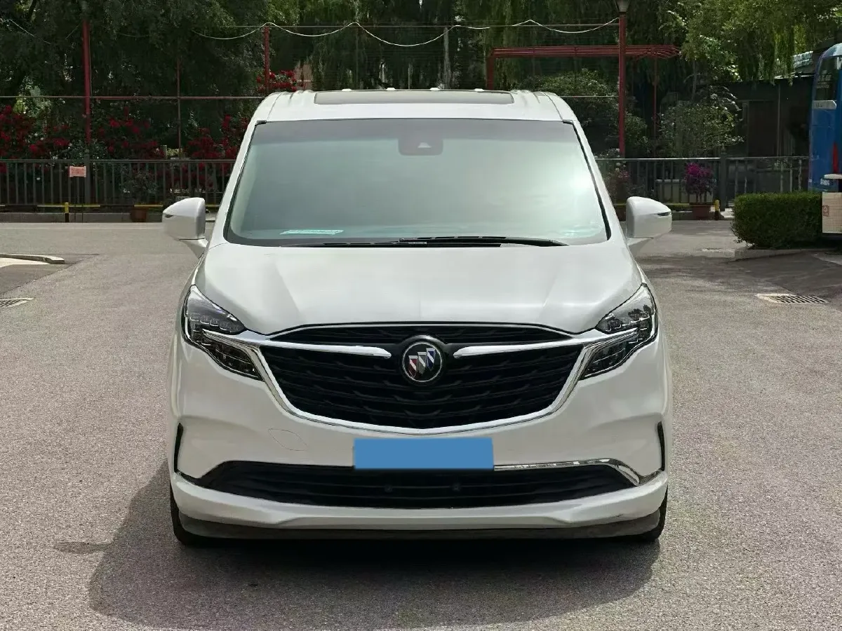 2020 Buick GL8 2.0T 237HP L4 9AT,autocango,china used car exporter,china ev exporter,chinese used car exporter,chinese used ev exporter