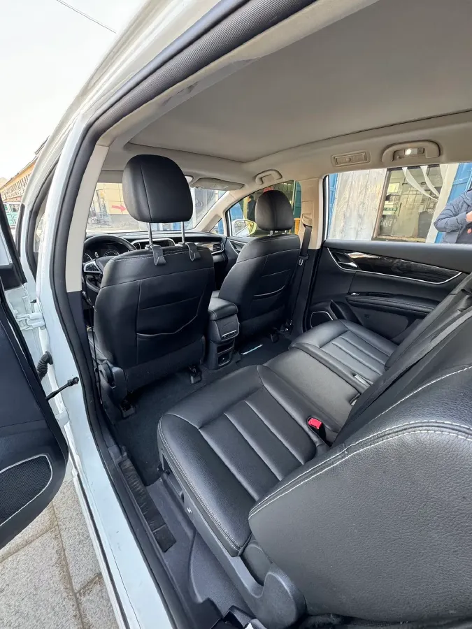 2017 BYD Song MAX 1.5T 154HP L4 6DCT,autocango,china used car exporter,china ev exporter,chinese used car exporter,chinese used ev exporter