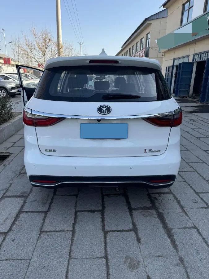 2017 BYD Song MAX 1.5T 154HP L4 6DCT,autocango,china used car exporter,china ev exporter,chinese used car exporter,chinese used ev exporter