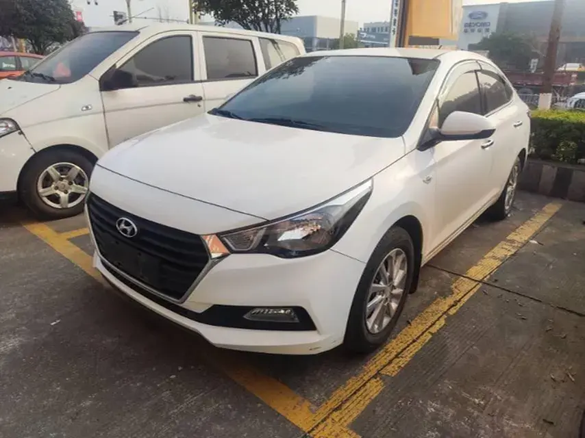 2016 Hyundai Verna 1.4L 100HP L4 6MT