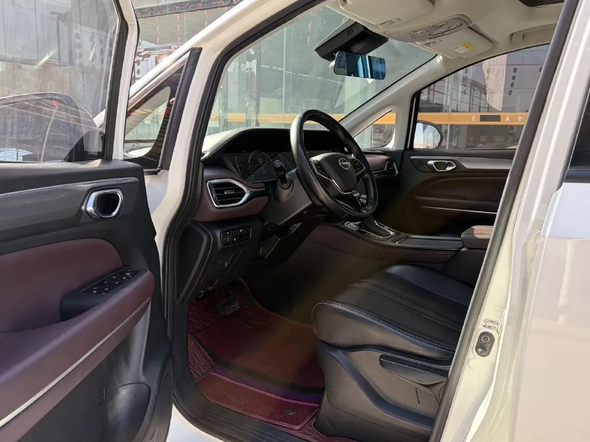 2021 GAC Trumpchi M6 1.5T 169HP L4 7DCT,autocango,china used car exporter,china ev exporter,chinese used car exporter,chinese used ev exporter
