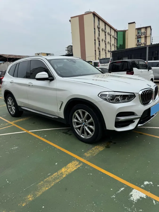 2021 BMW X3 2.0T 184HP L4 8AT,autocango,china used car exporter,china ev exporter,chinese used car exporter,chinese used ev exporter