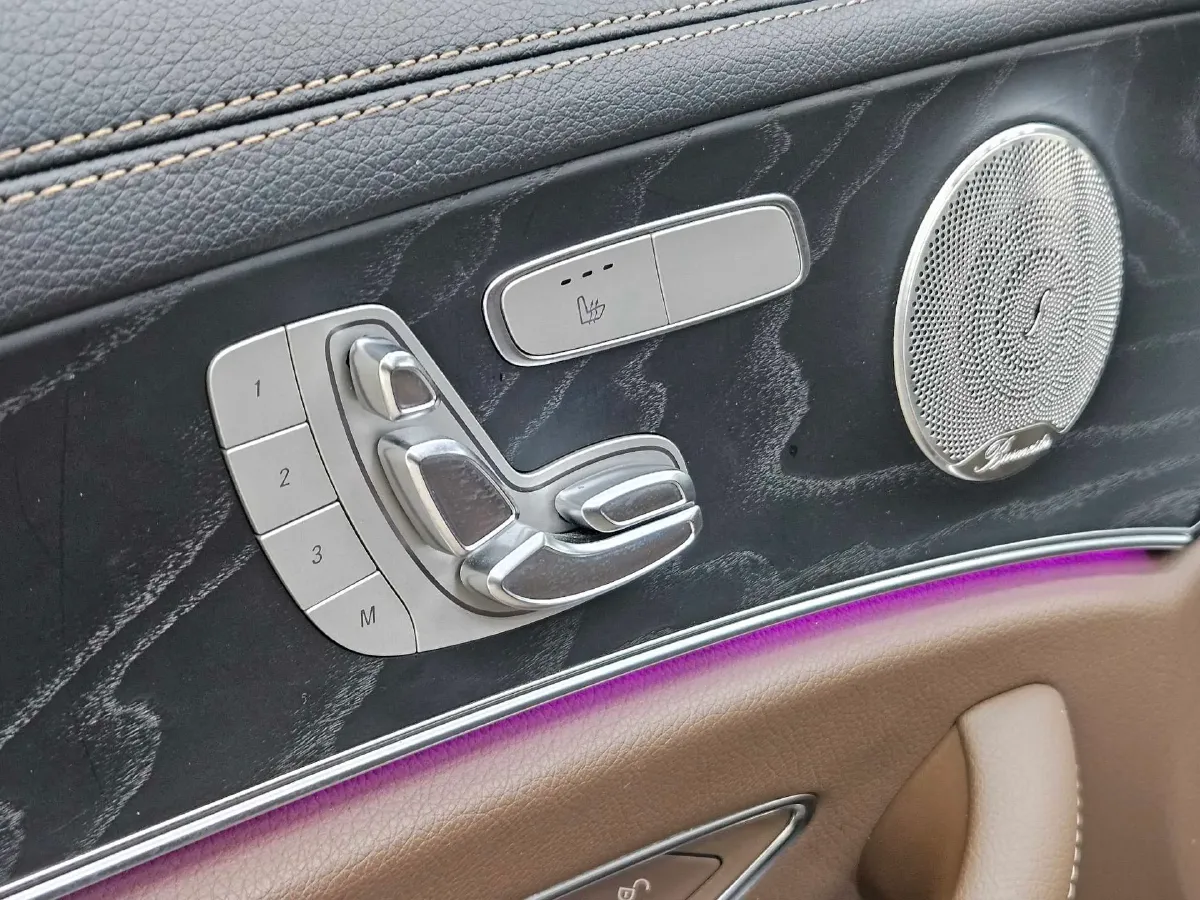 2021 Mercedes-Benz E Class 2.0T 258HP L4 9AT,autocango,china used car exporter,china ev exporter,chinese used car exporter,chinese used ev exporter