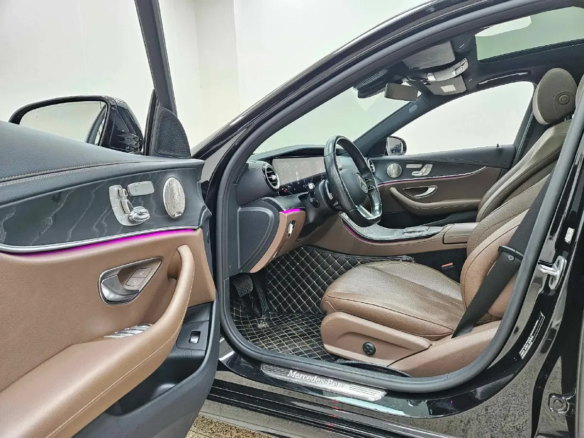 2021 Mercedes-Benz E Class 2.0T 258HP L4 9AT,autocango,china used car exporter,china ev exporter,chinese used car exporter,chinese used ev exporter