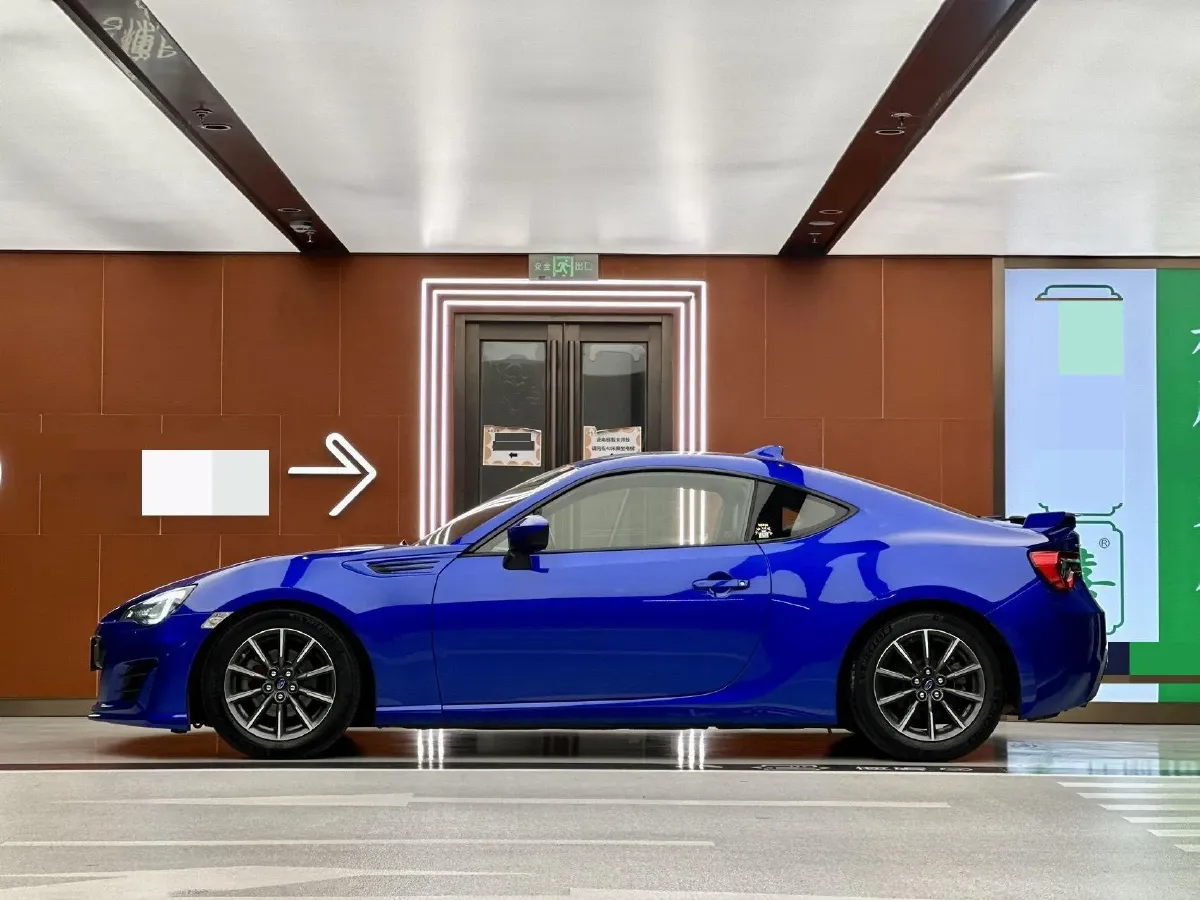 2019 Ford Focus 2.3T 280HP L4 6MT,autocango,china used car exporter,china ev exporter,chinese used car exporter,chinese used ev exporter