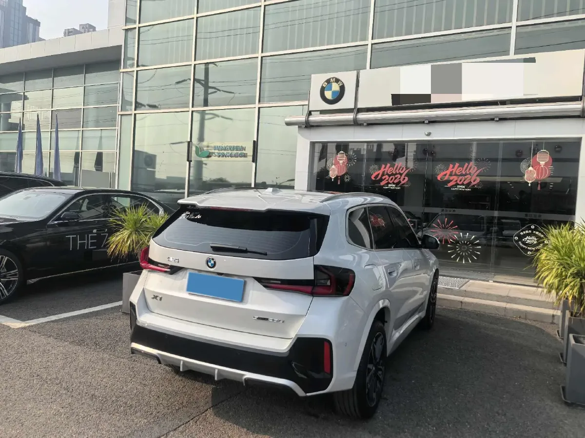 2024 BMW X1 2.0T 204HP L4 7DCT,autocango,china used car exporter,china ev exporter,chinese used car exporter,chinese used ev exporter