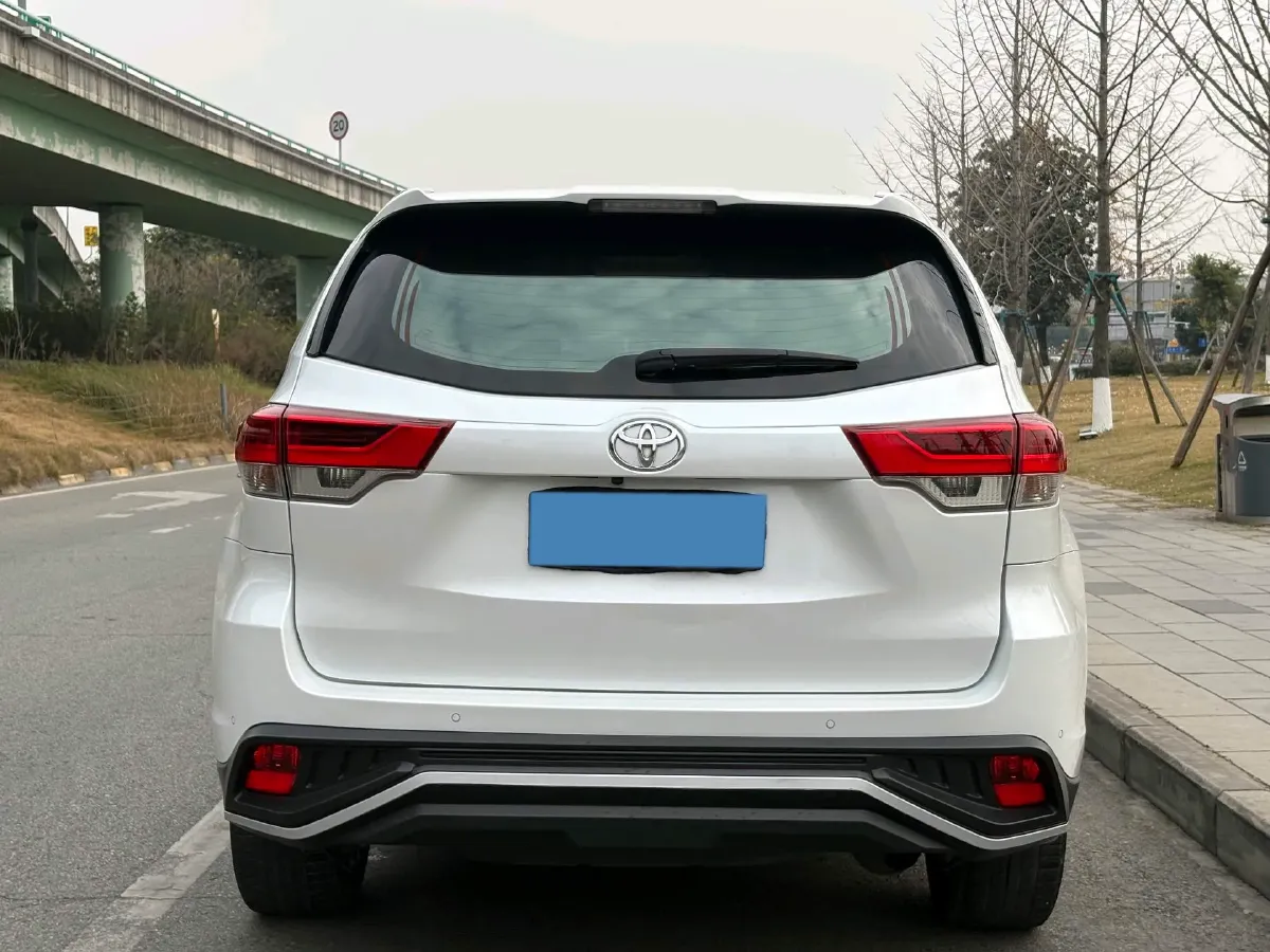 2019 Mazda CX-8 2.5L 192HP L4 6AT,autocango,china used car exporter,china ev exporter,chinese used car exporter,chinese used ev exporter