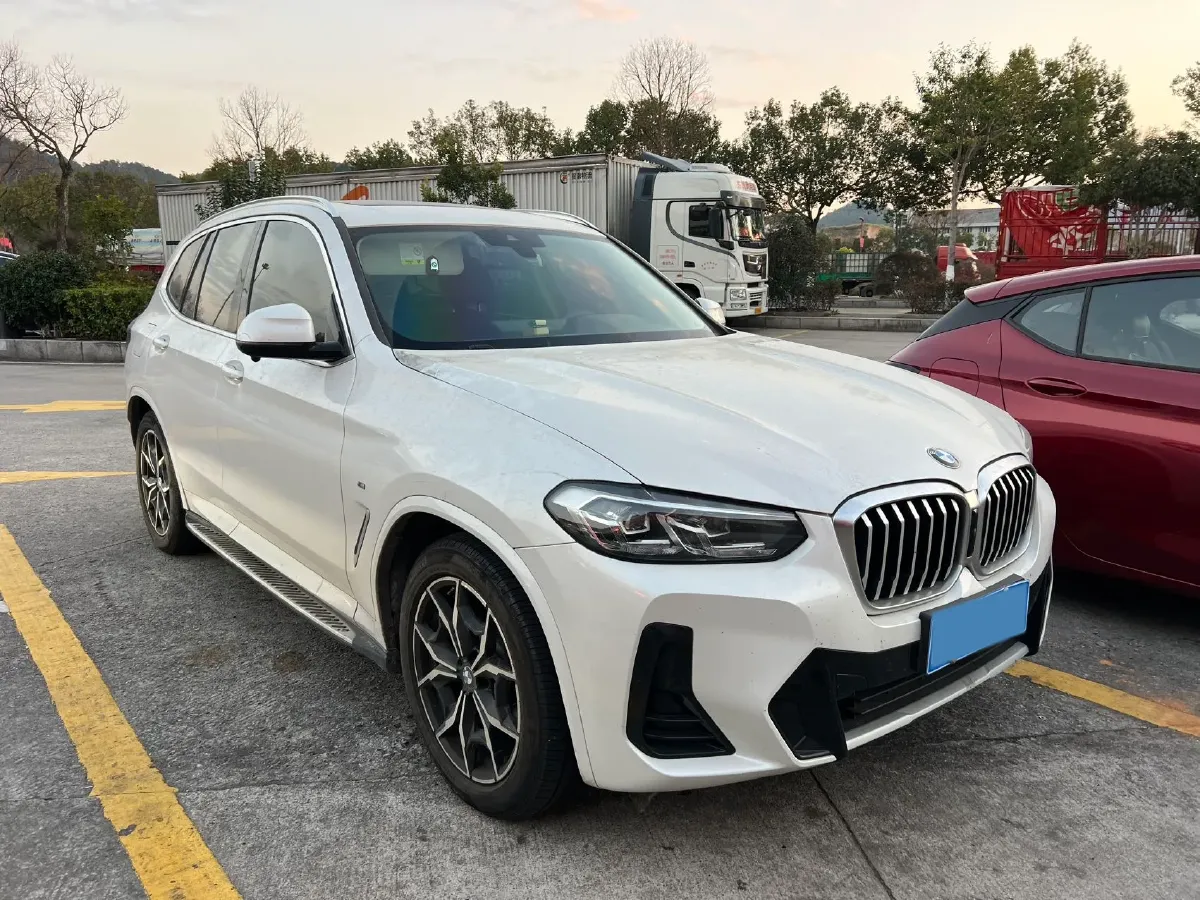 2022 BMW X3 2.0T 184HP L4 8AT,autocango,china used car exporter,china ev exporter,chinese used car exporter,chinese used ev exporter