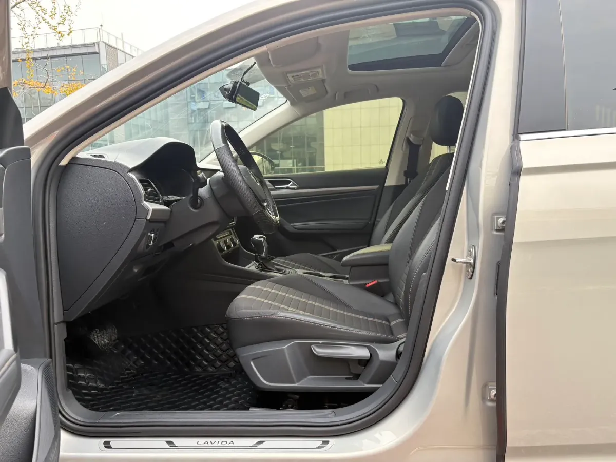 2019 Volkswagen Sagitar 1.2T 116HP L4 7DCT,autocango,china used car exporter,china ev exporter,chinese used car exporter,chinese used ev exporter