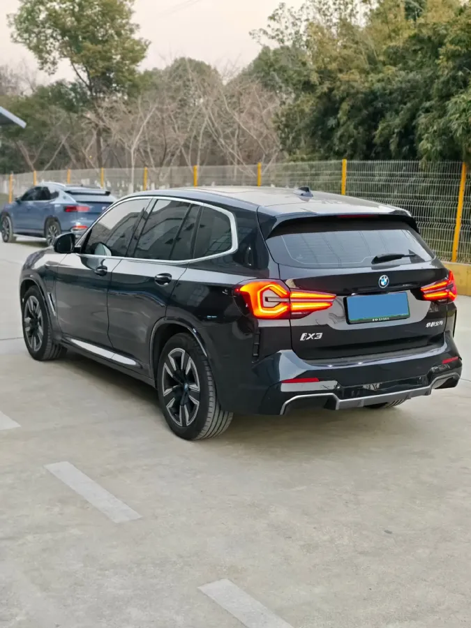 2023 BMW iX3 BEV 80KWH,autocango,china used car exporter,china ev exporter,chinese used car exporter,chinese used ev exporter