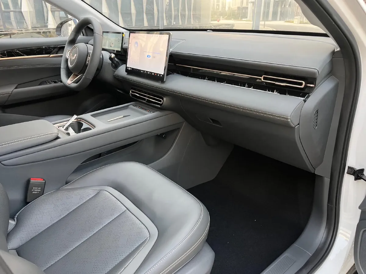 2025 WuLing XingGuang 1.5L 106HP L4 E-CVT PHEV,autocango,china used car exporter,china ev exporter,chinese used car exporter,chinese used ev exporter