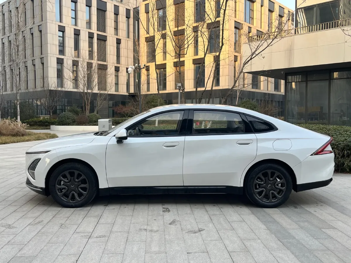 2025 WuLing XingGuang 1.5L 106HP L4 E-CVT PHEV,autocango,china used car exporter,china ev exporter,chinese used car exporter,chinese used ev exporter