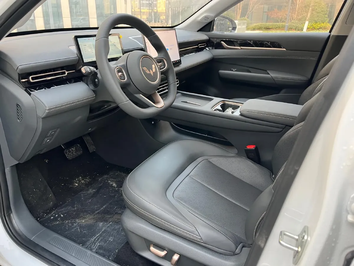 2025 WuLing XingGuang 1.5L 106HP L4 E-CVT PHEV,autocango,china used car exporter,china ev exporter,chinese used car exporter,chinese used ev exporter