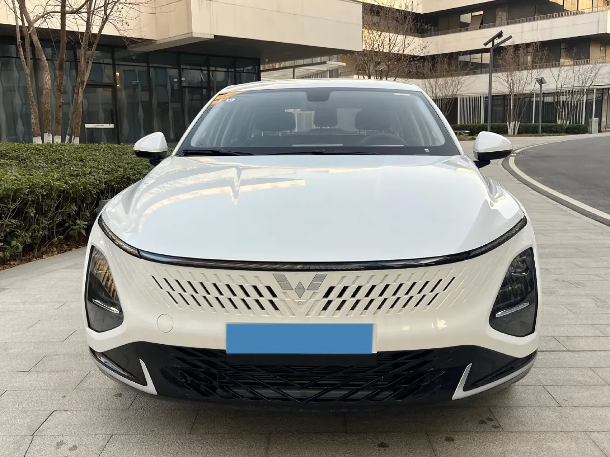 2025 WuLing XingGuang 1.5L 106HP L4 E-CVT PHEV,autocango,china used car exporter,china ev exporter,chinese used car exporter,chinese used ev exporter